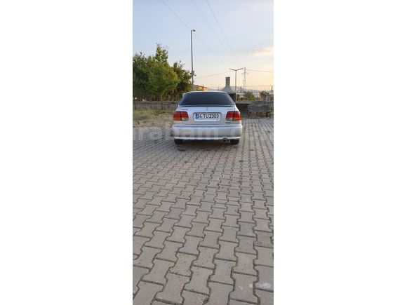 Sahibinden Honda Civic 1.6 i ES 2000 Model