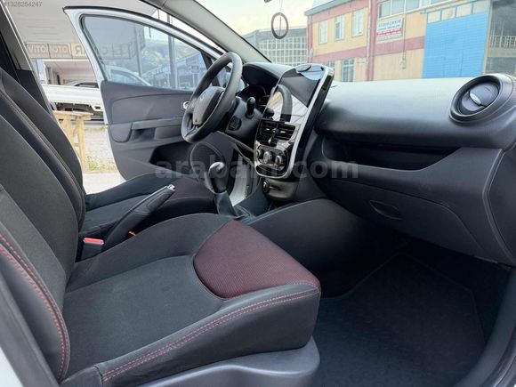 HATASIZ 2015 CLİO 1.2-16V JOY 102.000km EKRAN GERİ GÖRÜŞ KAMERA