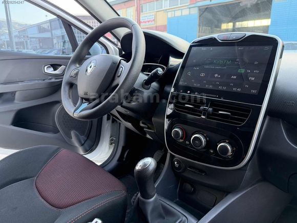 HATASIZ 2015 CLİO 1.2-16V JOY 102.000km EKRAN GERİ GÖRÜŞ KAMERA