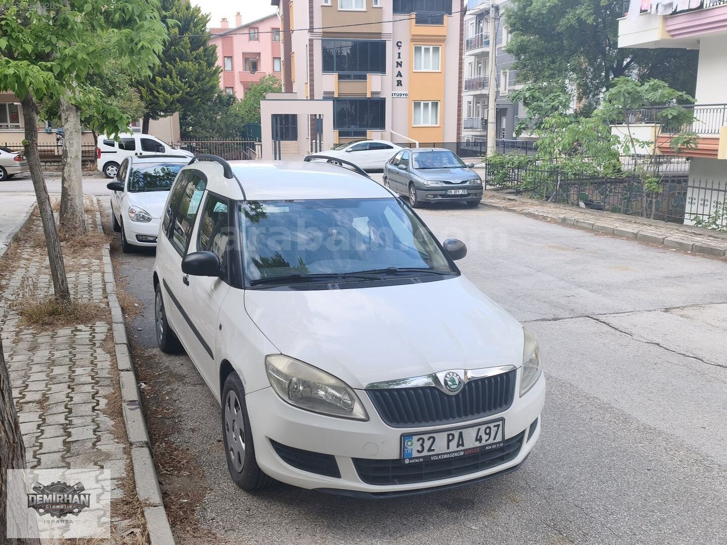 Galeriden Skoda Roomster 1.2 2011 Model Isparta 99.000 km Beyaz 6