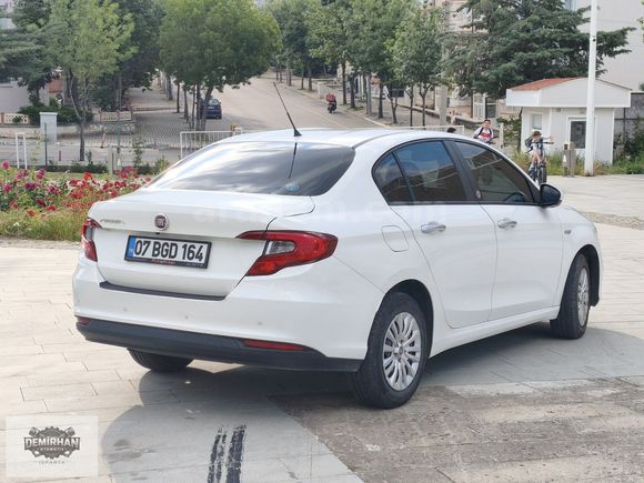 HATASIZ-BOYASIZ-HASAR KAYITSIZ 2023 FİAT EGEA 1.3 EASY