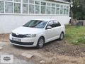 ORJİNAL 133000 KM DE 2015 MODEL SCODA RAPİD 1.2 AMBİTİON
