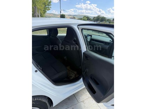 Sahibinden Renault Clio 1.0 TCe Joy 2021 Model 