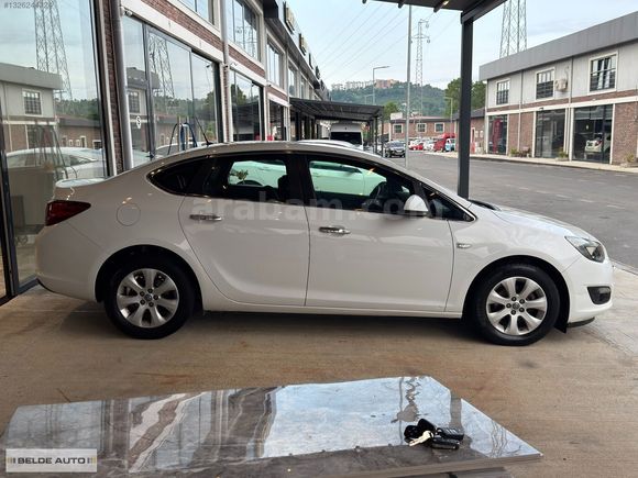 BELDE AUTO - ASTRA 1.6 LPG - 2016 -BOYASIZ -DEĞİŞENSİZ -KAYITSIZ