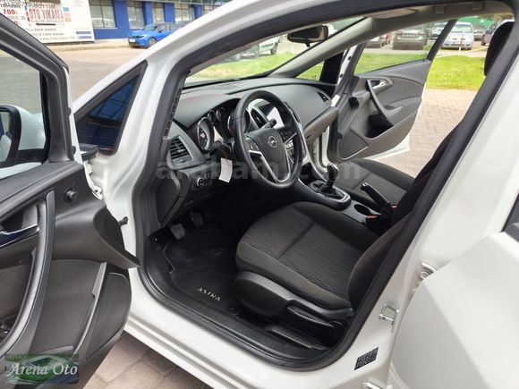 ARENA OTOMOTİVDEN 2017 MODEL OPEL ASTRA EDİTİON PLUS 115 BG