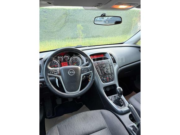 BOZTAŞ AUTO'DAN 2016 OPEL ASTRA 1.6 EDİTİON PLUS 62.KM