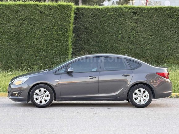 BOZTAŞ AUTO'DAN 2016 OPEL ASTRA 1.6 EDİTİON PLUS 62.KM