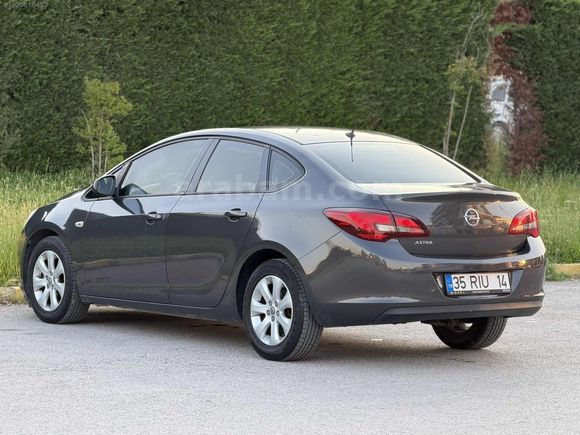 BOZTAŞ AUTO'DAN 2016 OPEL ASTRA 1.6 EDİTİON PLUS 62.KM