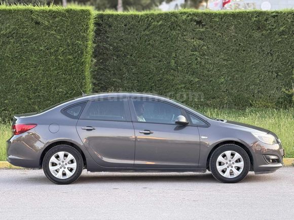 BOZTAŞ AUTO'DAN 2016 OPEL ASTRA 1.6 EDİTİON PLUS 62.KM