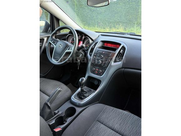 BOZTAŞ AUTO'DAN 2016 OPEL ASTRA 1.6 EDİTİON PLUS 62.KM