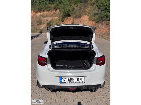2018 Model 1.6 Opel Astra Hatasız Boyasız 110 Bin Km'de