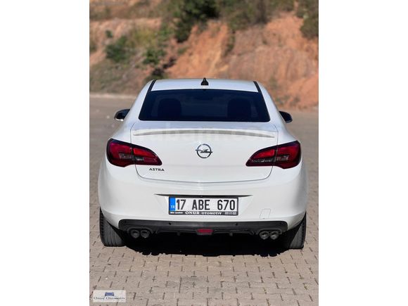 2018 Model 1.6 Opel Astra Hatasız Boyasız 110 Bin Km'de