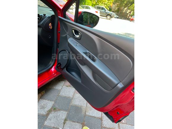 BOYASIZ - DEĞİŞENSİZ / 43.000 KM'de 2019 Clio 0.9 TCe Touch