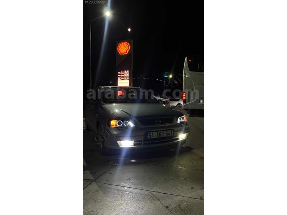 2001 model Opel astra