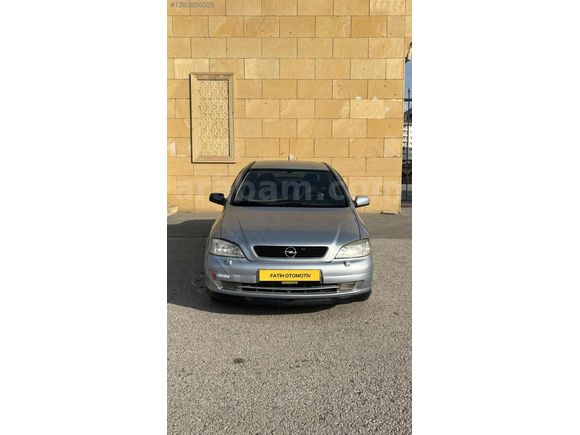 2001 model Opel astra