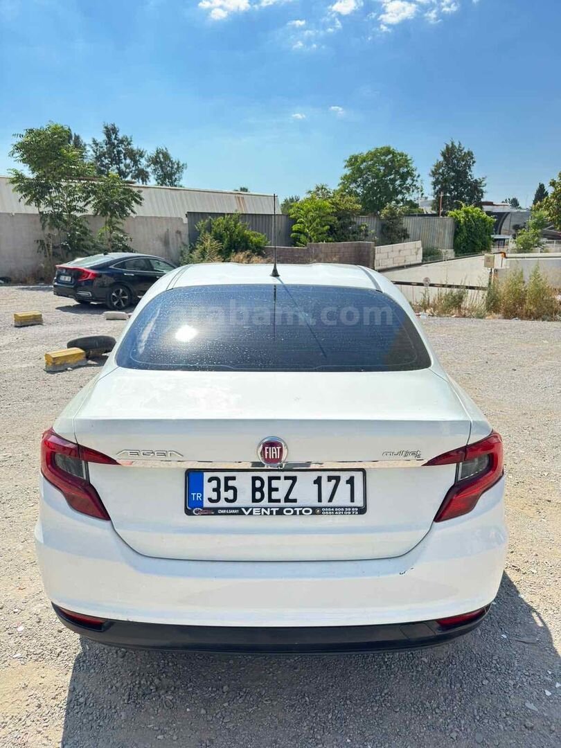 Galeriden Fiat Egea 1.3 Multijet Easy 2016 Model İzmir 198.000 km Beyaz 5