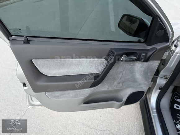 METALİK AUTO dan 2001 DEĞİŞENSİZ MANUEL ELEGANCE OPEL ASTRA