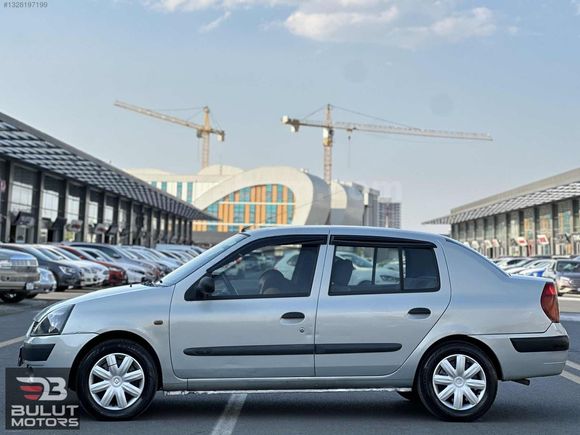HATASIZ BOYASIZ 2004 MODEL RENAULT CLİO 1.4 BENZİN/LPG KLİMALI