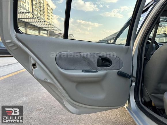 HATASIZ BOYASIZ 2004 MODEL RENAULT CLİO 1.4 BENZİN/LPG KLİMALI