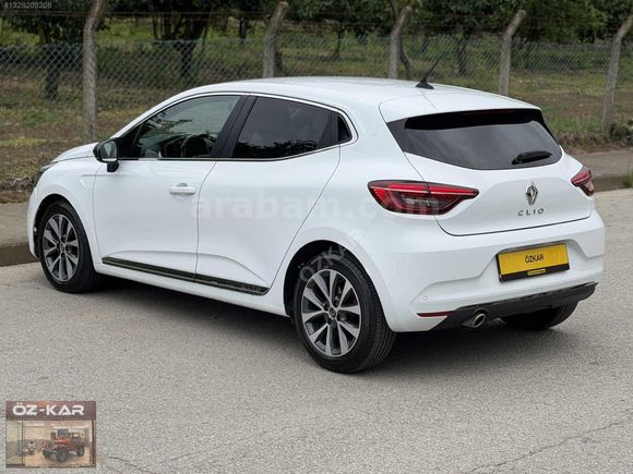 ÖZKAR'DAN 2020 RENAULT CLİO 1.3 TCE ICON 130 HP HATASIZ