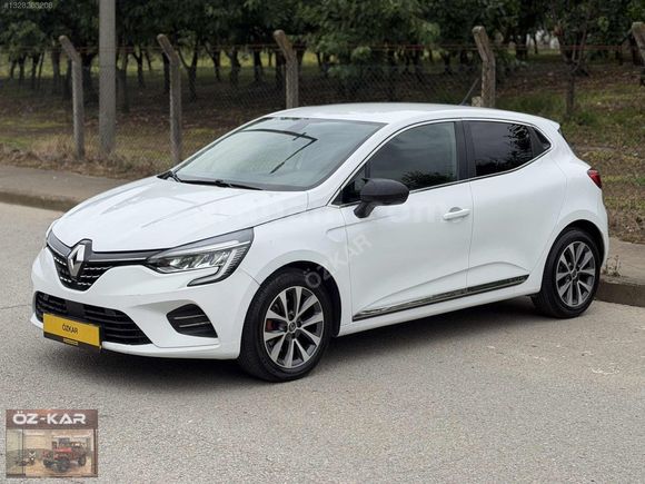 ÖZKAR'DAN 2020 RENAULT CLİO 1.3 TCE ICON 130 HP HATASIZ