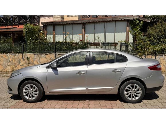 FLUENCE 1.5 MAKYAJLI KASA