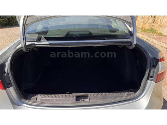 FLUENCE 1.5 MAKYAJLI KASA