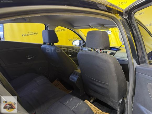 KREDİMOTO'DAN 2015 TOUCH 1.5 DCI EDC TAMAMINA KREDİ&TAKAS İMKANI