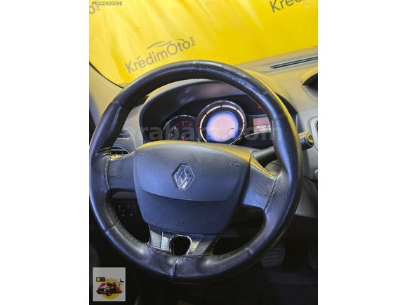 KREDİMOTO'DAN 2015 TOUCH 1.5 DCI EDC TAMAMINA KREDİ&TAKAS İMKANI