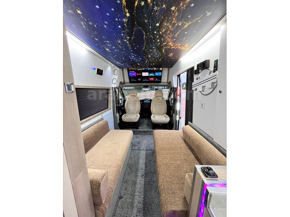 MOTOKARAVAN --2023 Yapımı--SADECE--3 AY--KULLANILDI.