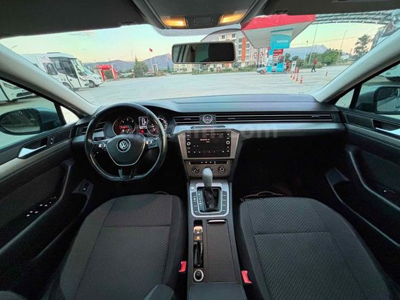 2018 Model Hatasız Değişensiz Volkswagen Passat