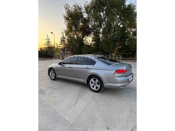 2018 Model Hatasız Değişensiz Volkswagen Passat