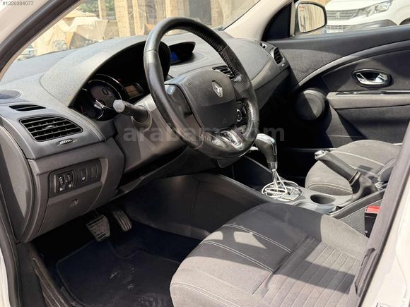 KA-CAR,DAN 2015 FLUENCE 260 BİNDE OTOMATİK AİLE ARACI