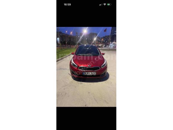 Sahibinden Kia Ceed 1.6 CRDi Concept Plus 2015 Model 