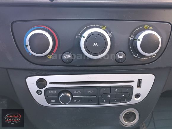 2015 Model Renault Fulance 1.5 DCI 90 hp
