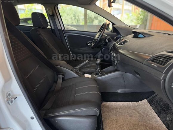 SIFIR1 AUTO'dan HATASIZ FLUENCE 1.5 dCi TOUCH 195.000KM