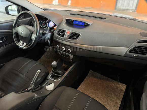 SIFIR1 AUTO'dan HATASIZ FLUENCE 1.5 dCi TOUCH 195.000KM