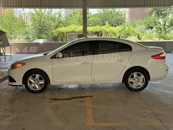 SIFIR1 AUTO'dan HATASIZ FLUENCE 1.5 dCi TOUCH 195.000KM