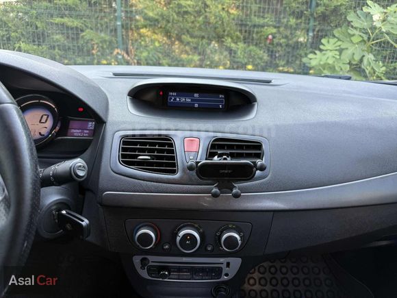 2015 MODEL MAKYAJLI TOUCH HATASIZ BOYASIZ DİZEL OTOMATİK