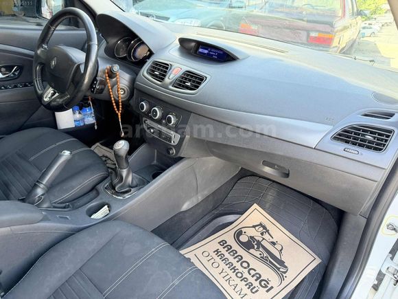 SEVİLEN AUTO RENAULT FLUENCE TOUCH HASARSIZ