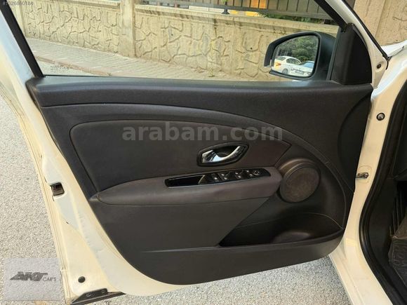 2015 MODEL 1.5dCİ TOUCH OTOMATİK VİTES 185KM FLUENCE