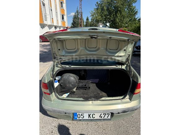 Sahibinden Renault Megane 1.6 Alize 2004 Model
