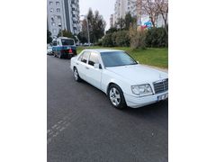 Sahibinden Mercedes - Benz 200 E 1994 Model Muayene yeni İzmir Bornova