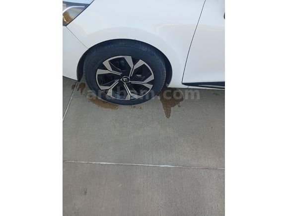 Sahibinden Renault Clio 0.9 TCe Touch 2019 Model