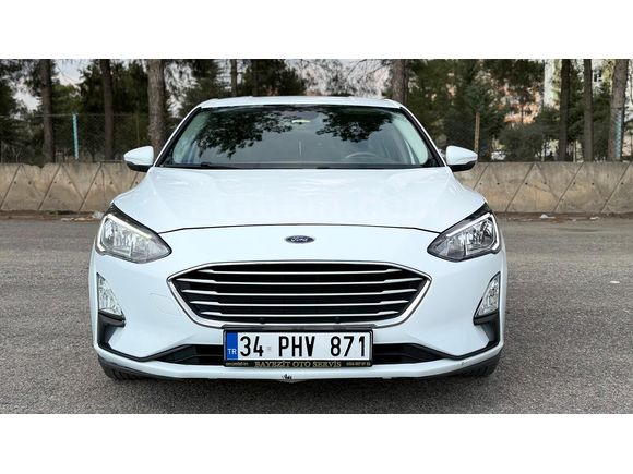 USCAR'dan 2021 FOCUS 1.5 TREND X 126 bi km Bakımlı Temiz