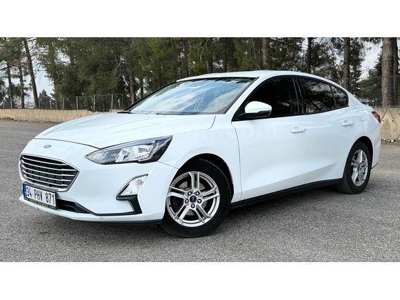 USCAR'dan 2021 FOCUS 1.5 TREND X 126 bi km Bakımlı Temiz