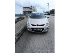 Sahibinden Hyundai i20 1.2 MPI Team 2011 Model