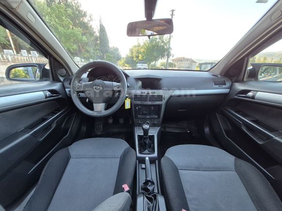 OPEL ASTRA 1.6 SANRUFLU