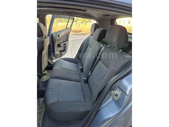 OPEL ASTRA 1.6 SANRUFLU