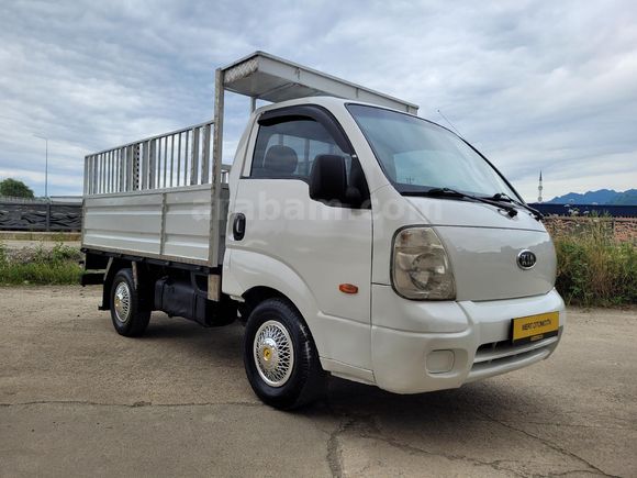 Galeriden Kia Bongo K2700 DLX Rize